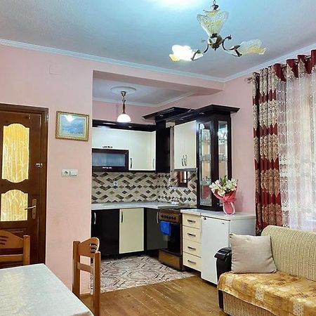 Roeli'S Guest House Поградец Экстерьер фото
