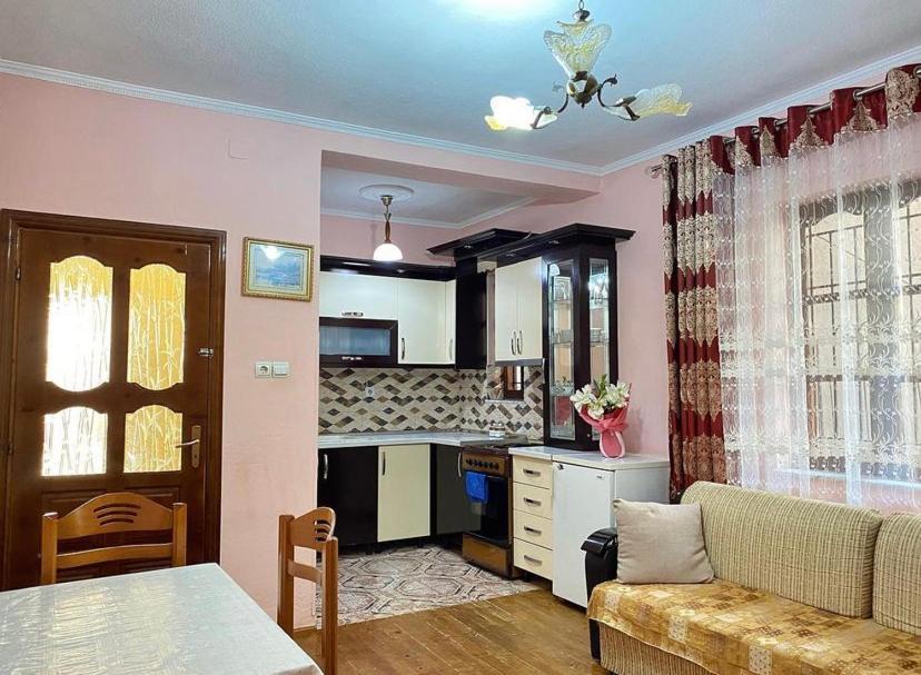 Roeli'S Guest House Поградец Экстерьер фото